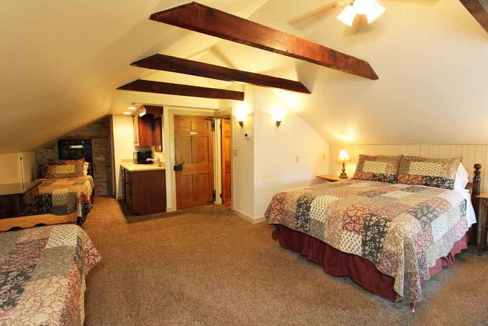 Rocky Acre Farm Bed & Breakfast Mount Joy 외부 사진