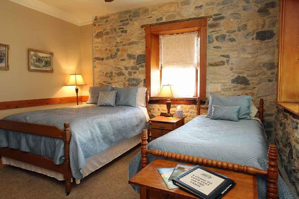 Rocky Acre Farm Bed & Breakfast Mount Joy 외부 사진